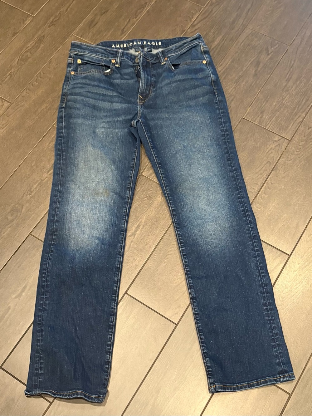 American Eagle Outfitters Men's Bootcut Jeans in Dark Blue Wash